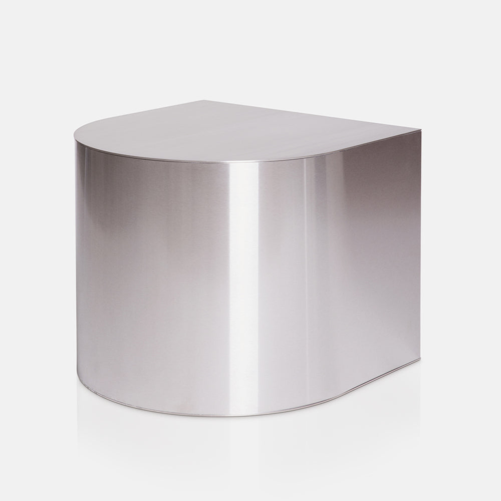 Volume D-shaped Side Table